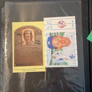 Lot of 17 Whitey Ford Baseball Cards New York Yankees 2 Postcards (O)